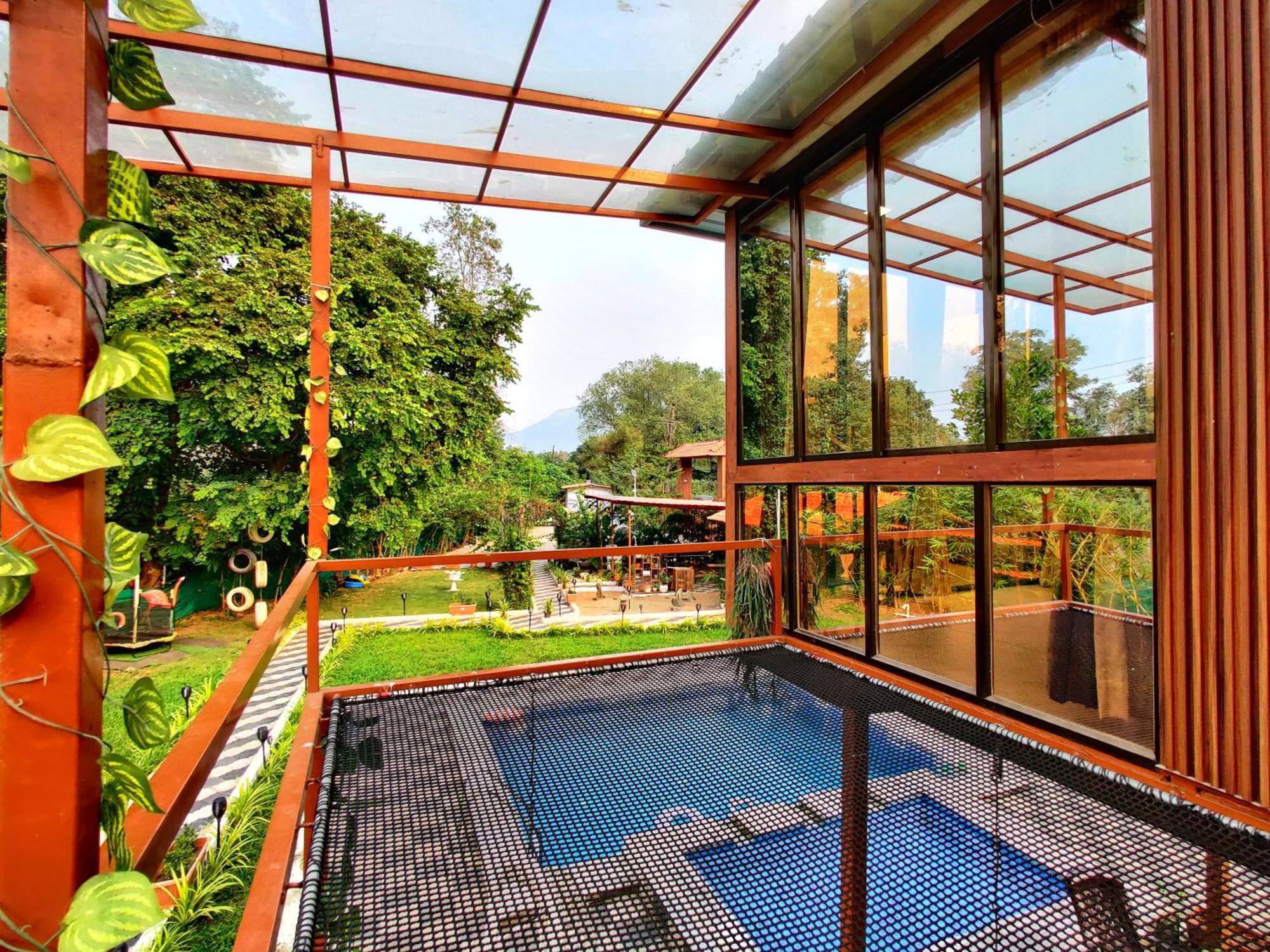 Crystal Springs Villa - A Picture-Perfect Retreat W Pool, Hammock, Gazebo Karjat Exterior foto