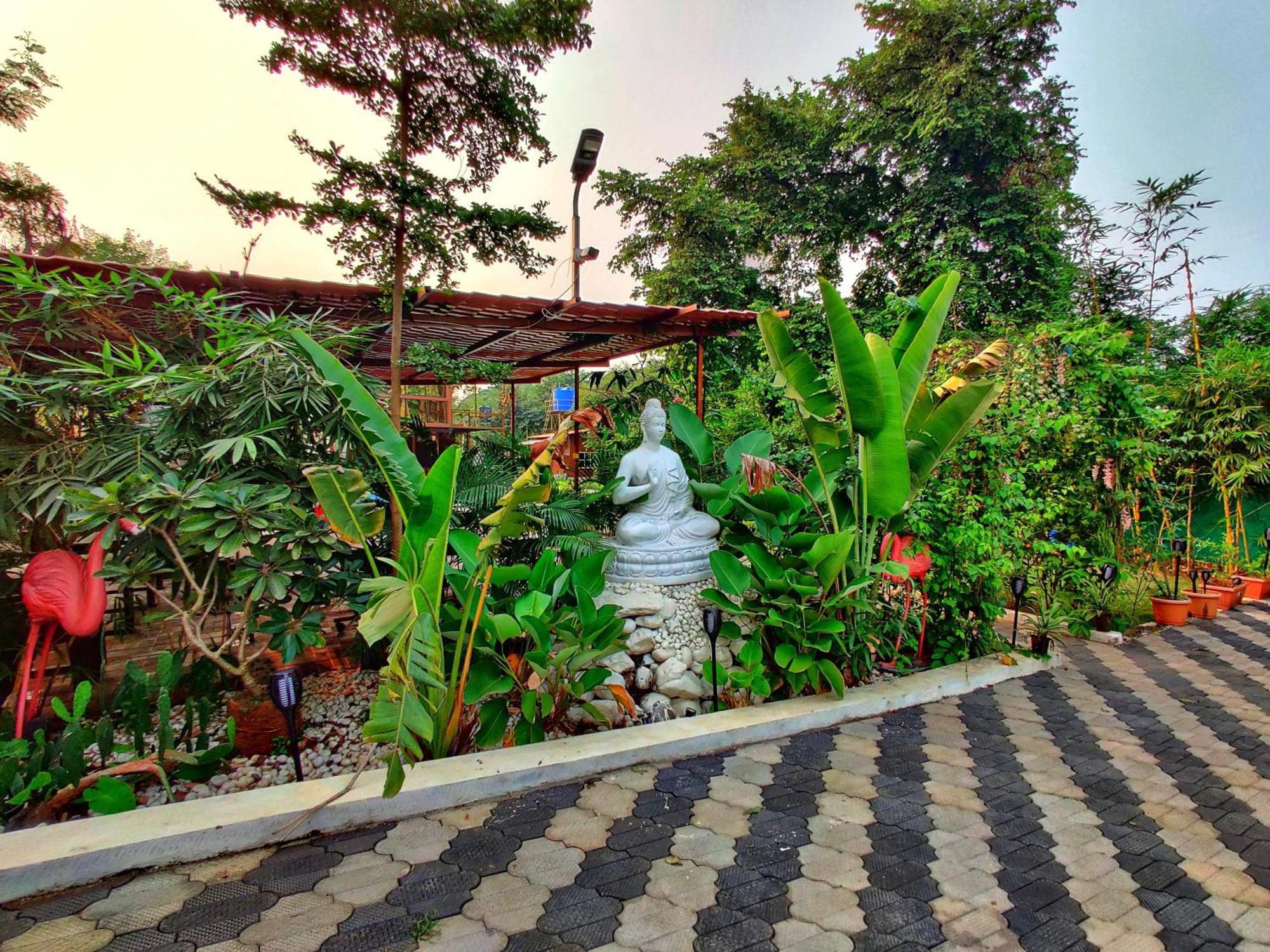 Crystal Springs Villa - A Picture-Perfect Retreat W Pool, Hammock, Gazebo Karjat Exterior foto
