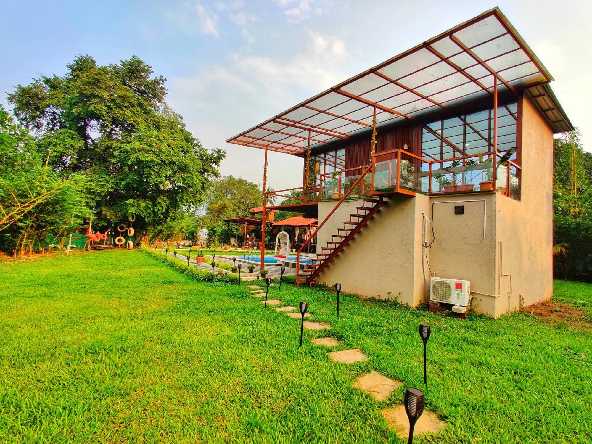 Crystal Springs Villa - A Picture-Perfect Retreat W Pool, Hammock, Gazebo Karjat Exterior foto